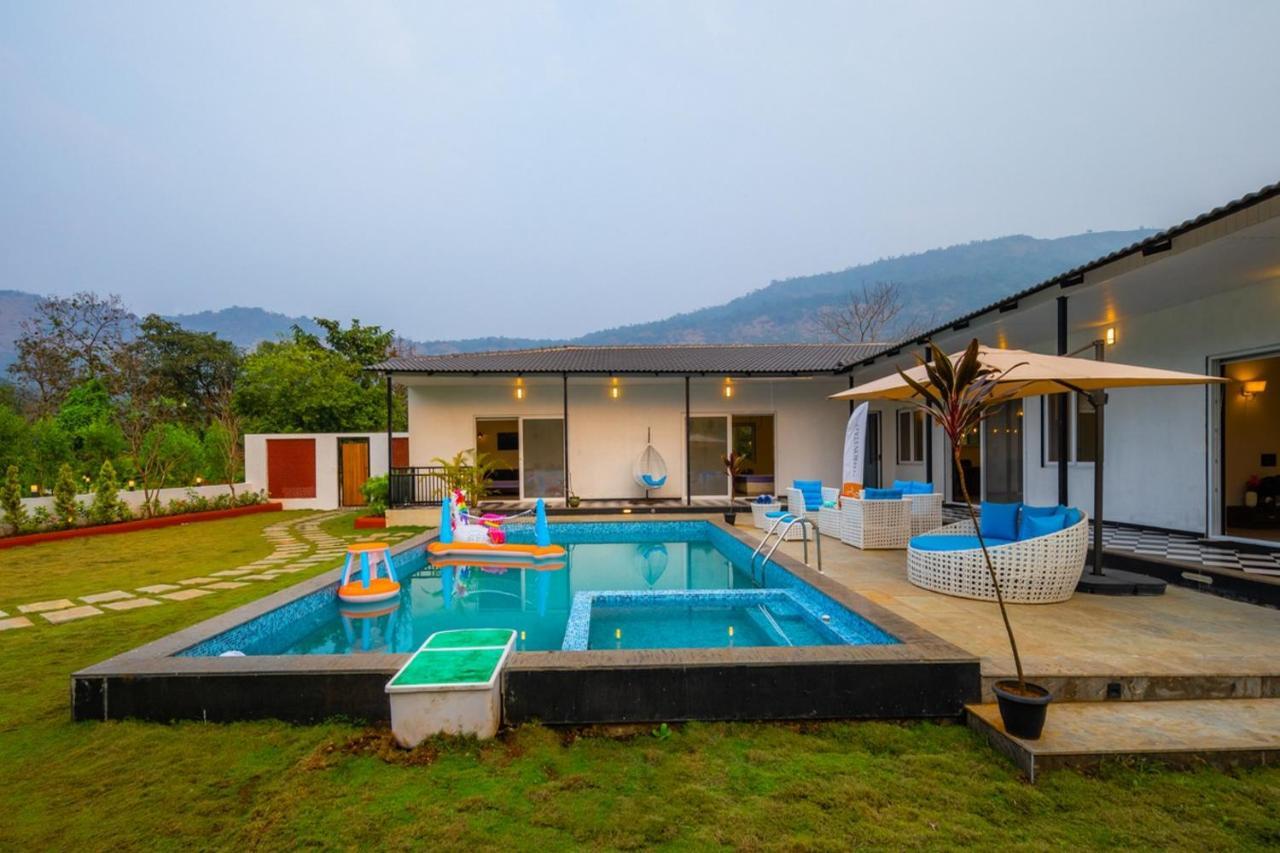 Saffronstays Turquoise Maison, Karjat Eksteriør bilde